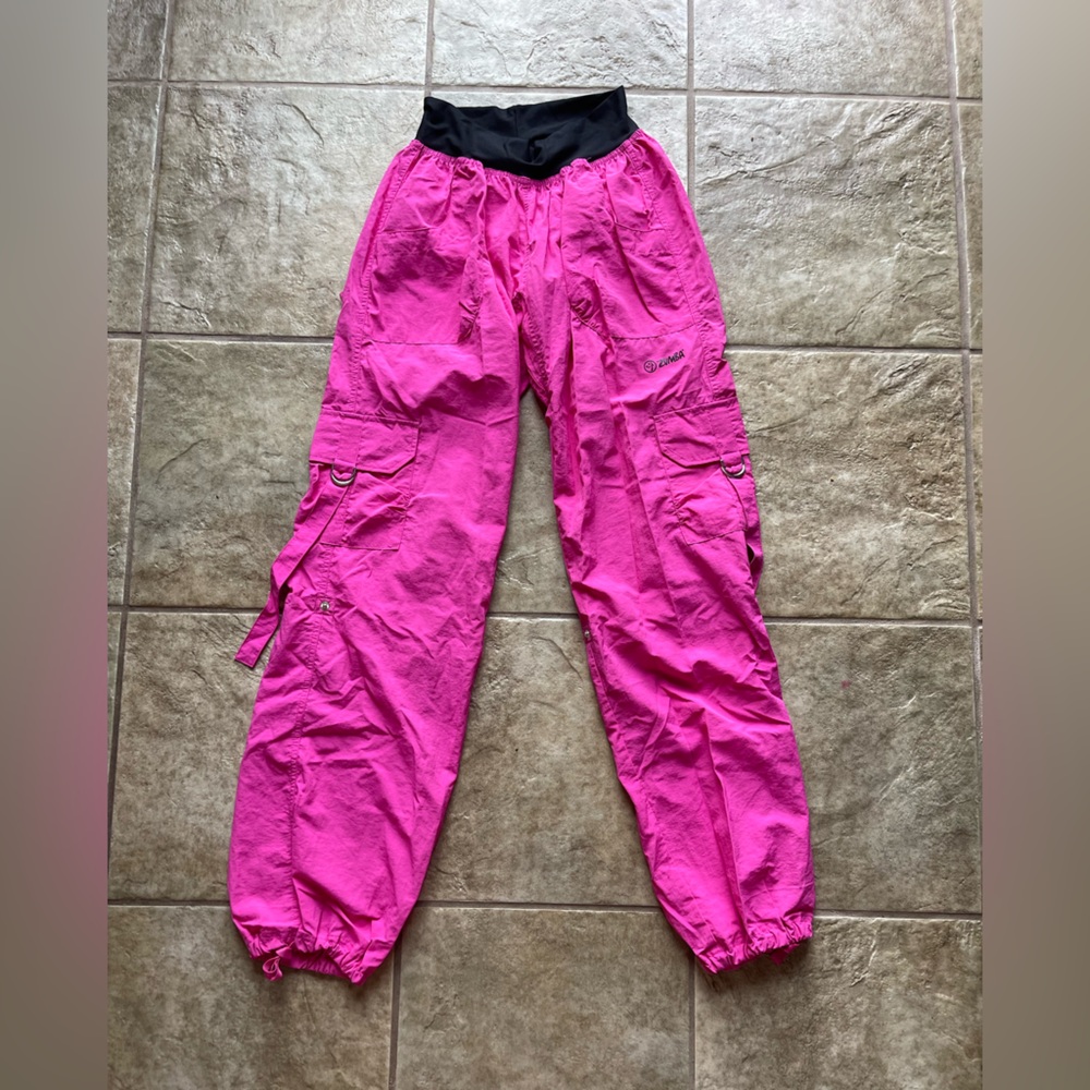 Women’s Zumba Cargo Pants (pink)